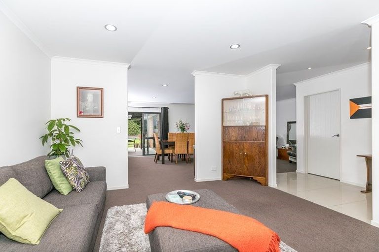 Photo of property in 17 Te Ironui Place, Huntington, Hamilton, 3210