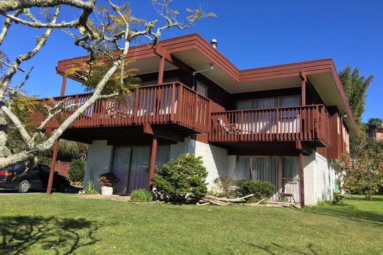 Photo of property in 64 Mayfair Crescent, Mairangi Bay, Auckland, 0630