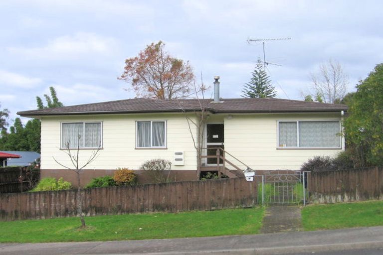 Photo of property in 9 Alidade Place, Massey, Auckland, 0614