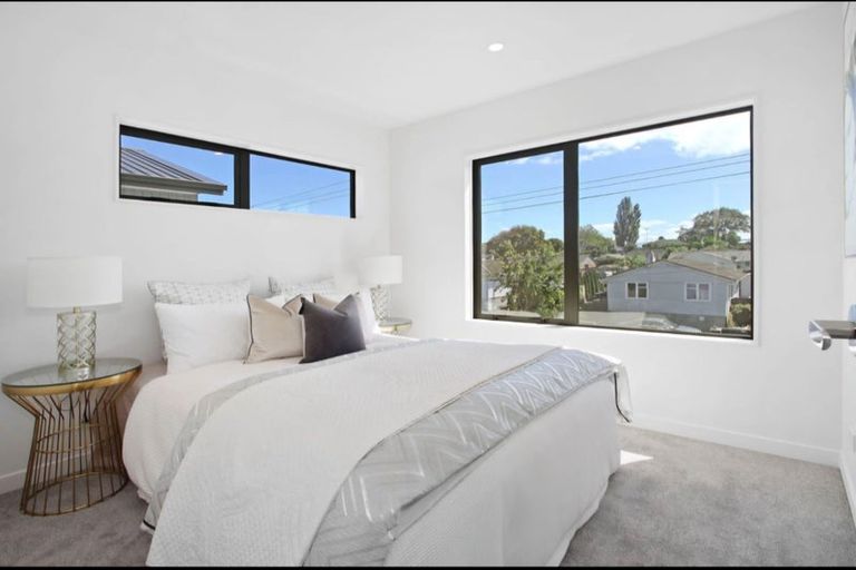 Photo of property in 1/15 Old Wairoa Road, Papakura, 2110