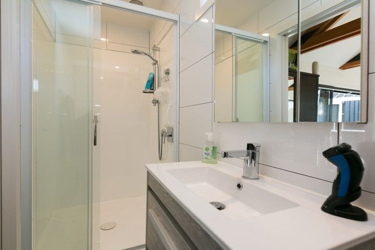 Photo of property in 113 Veale Road, Ridgewood, New Plymouth, 4371