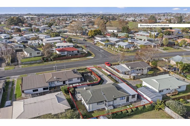 Photo of property in 22 Lloyd Drive, Nawton, Hamilton, 3200