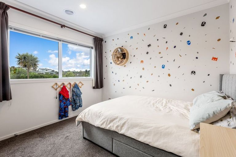 Photo of property in 51 Nelson Avenue, Aotea, Porirua, 5024