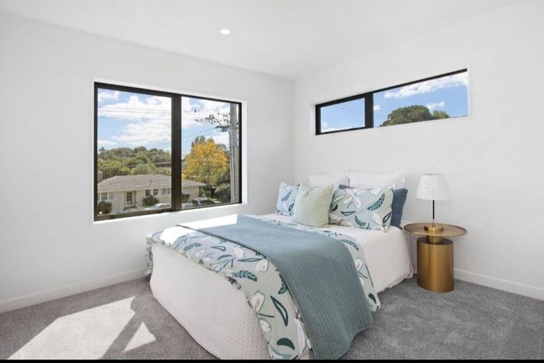 Photo of property in 1/15 Old Wairoa Road, Papakura, 2110