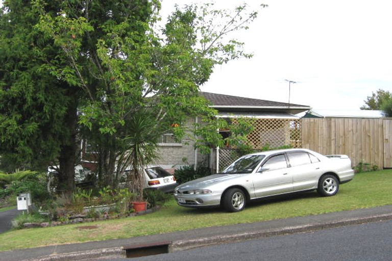 Photo of property in 2/24 Stredwick Drive, Torbay, Auckland, 0630