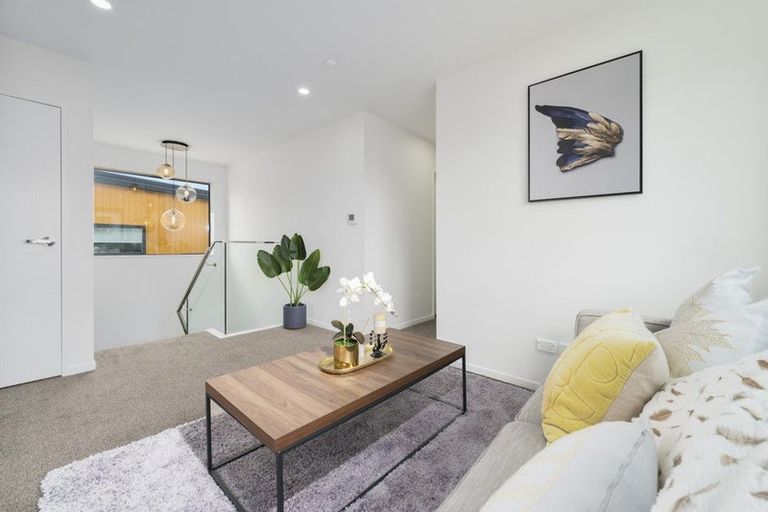 Photo of property in 20 Kaititiko Road, Rosehill, 2113