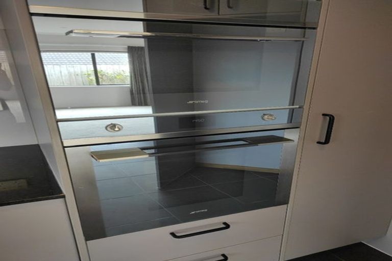 Photo of property in 22 Ranchod Terrace, Pukekohe, 2120