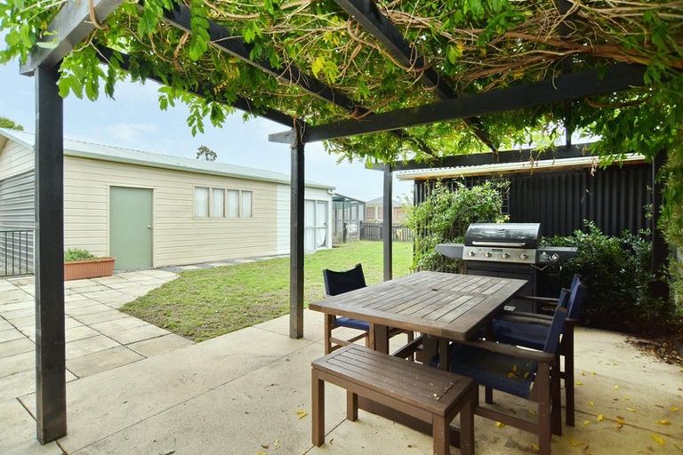 Photo of property in 124 Kippenberger Avenue, Rangiora, 7400