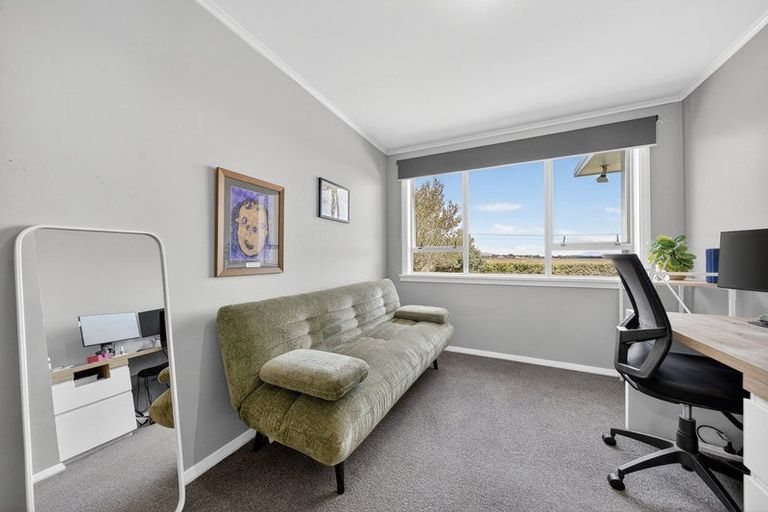 Photo of property in 47 Ferry Road, Martinborough, 5711