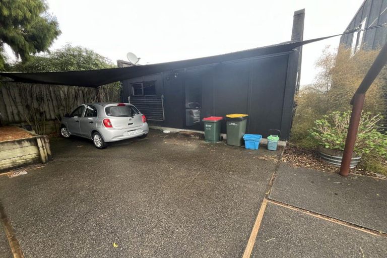 Photo of property in 55 Morley Street, New Plymouth, 4310