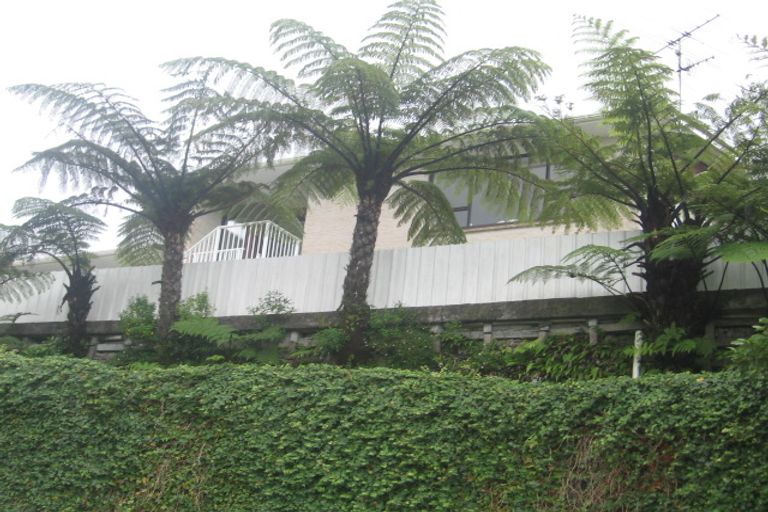 Photo of property in 179 Miromiro Road, Normandale, Lower Hutt, 5010