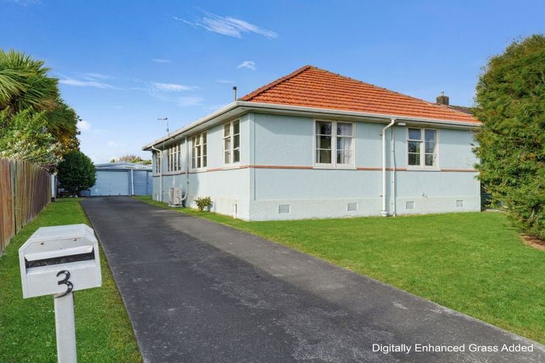 Photo of property in 3 Tyndall Street, Palmerston North, 4414