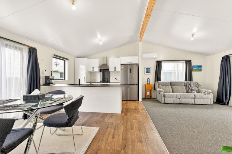 Photo of property in 4 Matipo Street, Tokomaru, 4474