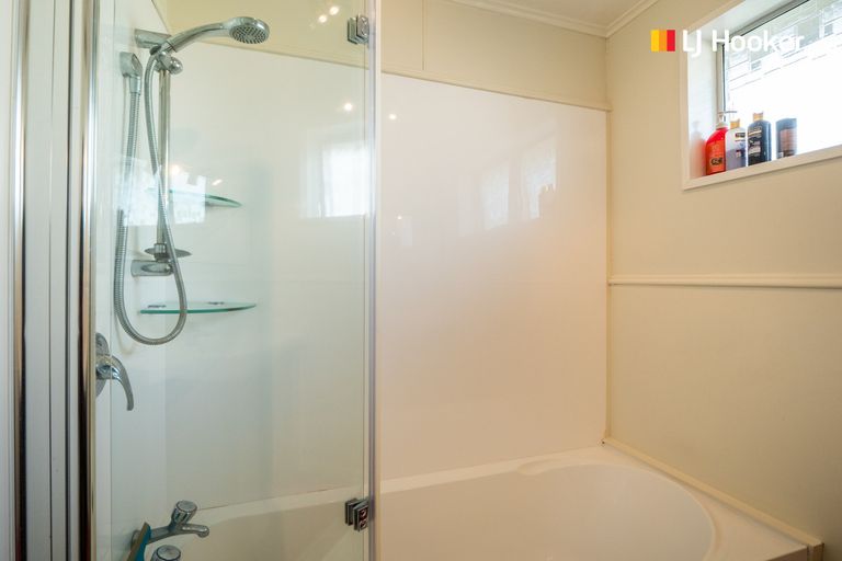 Photo of property in 33 Gorman Street, Macandrew Bay, Dunedin, 9014