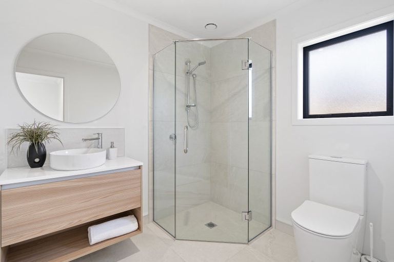 Photo of property in 2 Keri Rua Road, Leamington, 3495