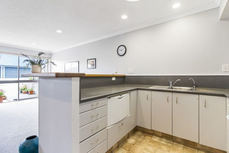 Photo of property in 25 Clyde Street, Seaview, Timaru, 7910