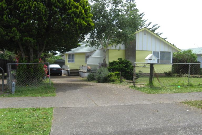 Photo of property in 8 Friesian Drive, Mangere, Auckland, 2022