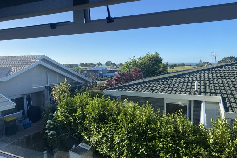 Photo of property in 1/13 Chatswood Grove, Fitzroy, New Plymouth, 4312