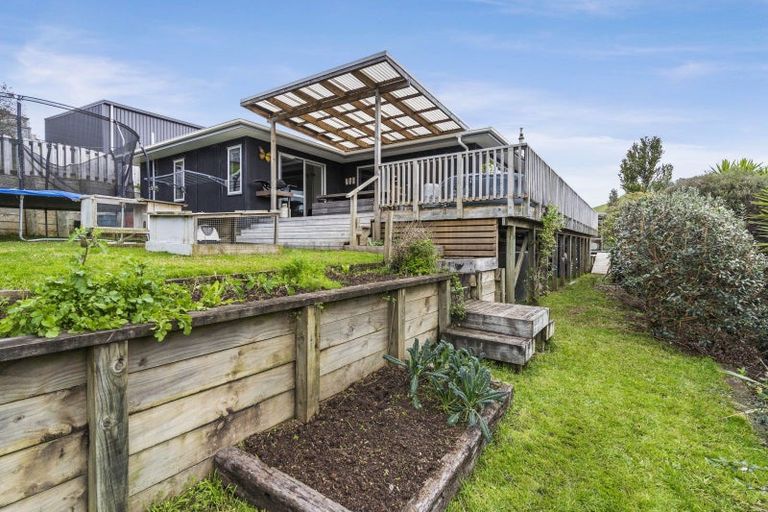 Photo of property in 127 Te Tutu Street, Whangamata, 3691