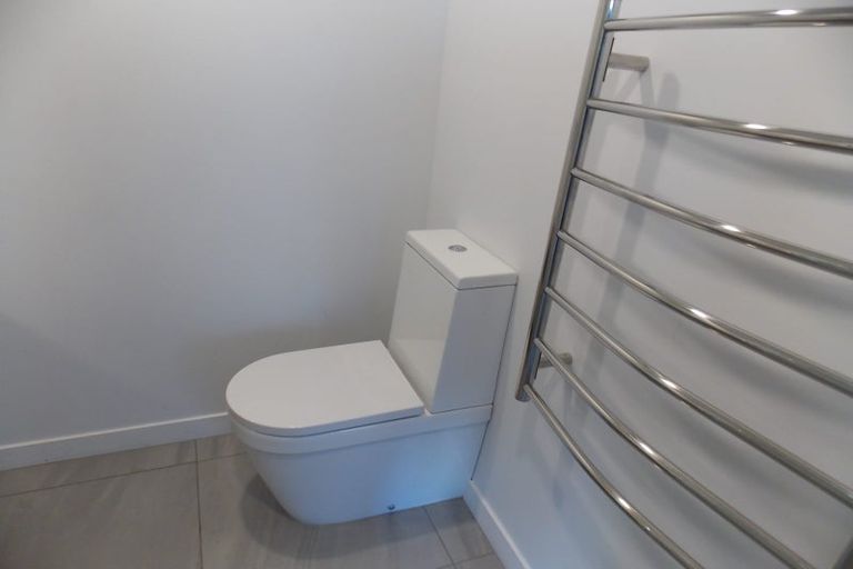 Photo of property in Pinnacle Apartments, W405/160 Victoria Street, Te Aro, Wellington, 6011