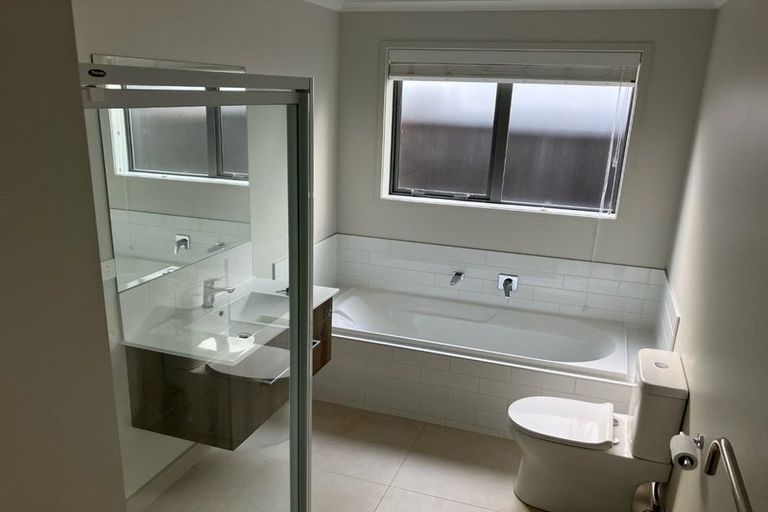 Photo of property in 17 Waharau Lane, Ramarama, 2579