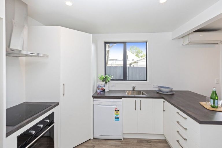 Photo of property in 43 Pavitt Street, Richmond, Christchurch, 8013