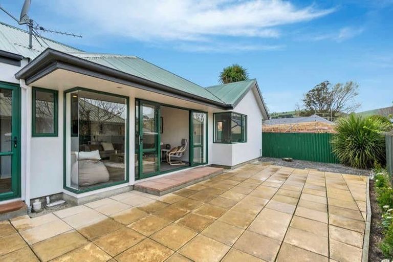 Photo of property in 34b Beckford Road, Saint Martins, Christchurch, 8022