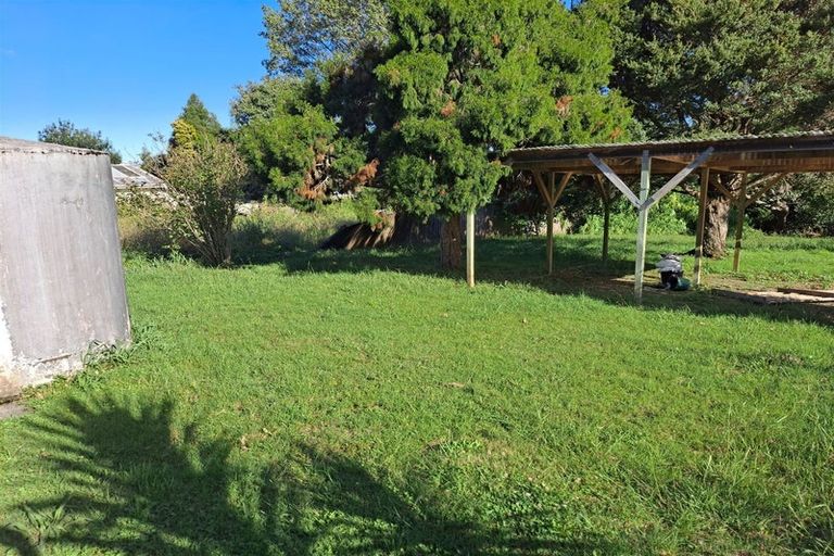 Photo of property in 365 Main Road, Huapai, Kumeu, 0810