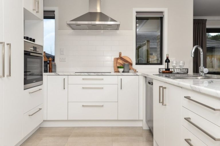 Photo of property in 6 Hawkins Lane, Cambridge, 3434