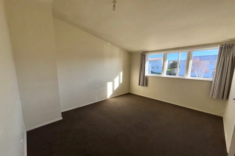 Photo of property in 27-33 Cheshire Street, Cannons Creek, Porirua, 5024