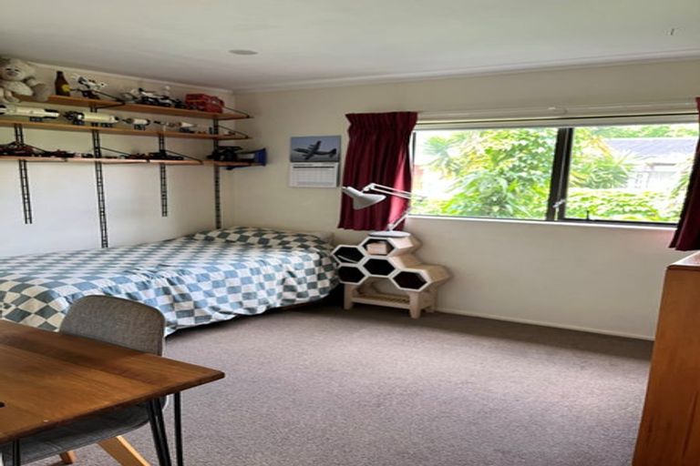 Photo of property in 56b Nile Road, Milford, Auckland, 0620