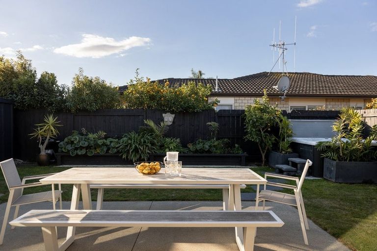 Photo of property in 61 Twin Oak Avenue, Papamoa Beach, Papamoa, 3118