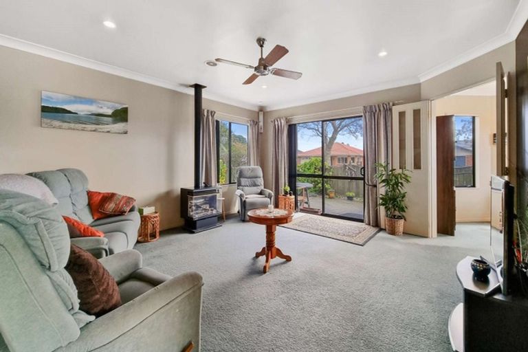 Photo of property in 20 Duggan Drive, Owhata, Rotorua, 3010