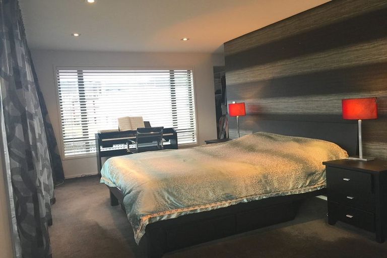 Photo of property in 1420 Whangaparaoa Road, Army Bay, Whangaparaoa, 0930