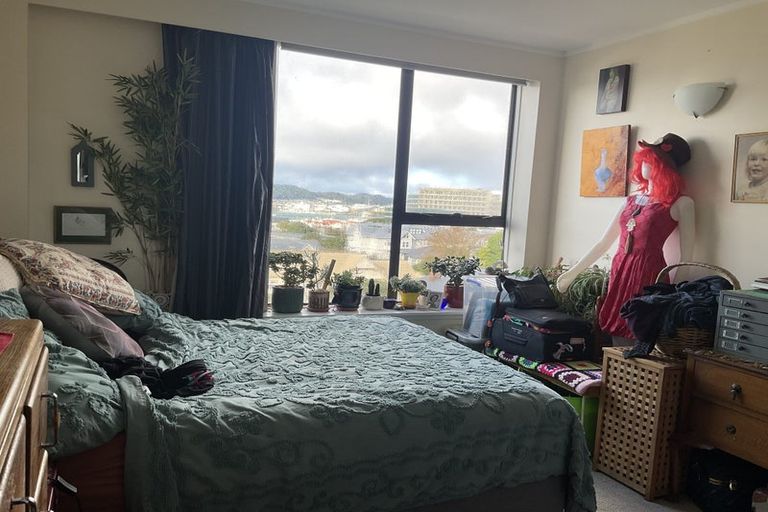 Photo of property in Hobson Court Flats, 69/70 Hobson Street, Thorndon, Wellington, 6011