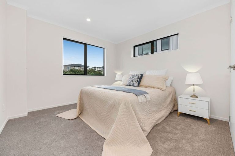 Photo of property in 30 Adamson Road, Flat Bush, Auckland, 2019
