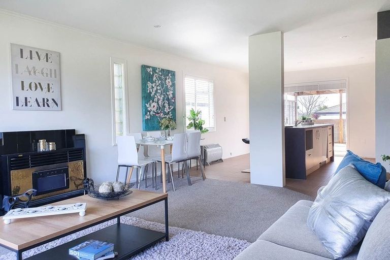 Photo of property in 6 Birdwood Road, Pukekohe, 2120