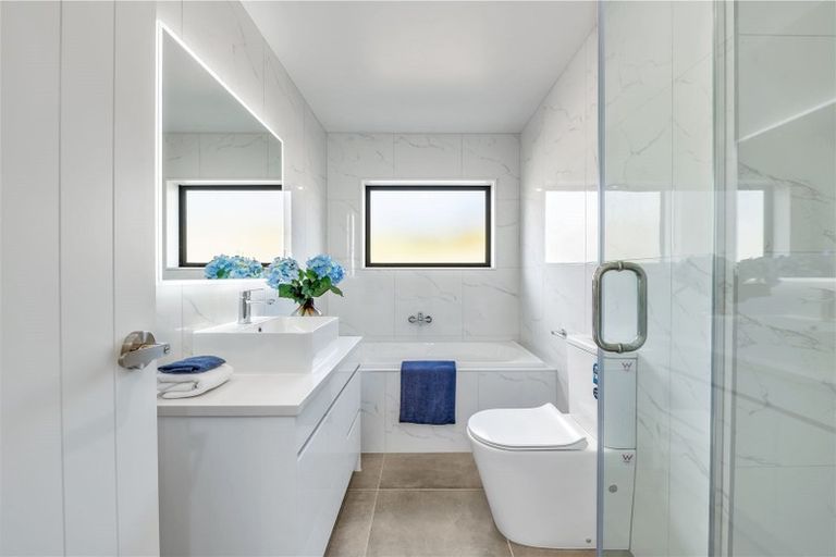 Photo of property in 3 Rakiraki Place, Flat Bush, Auckland, 2019