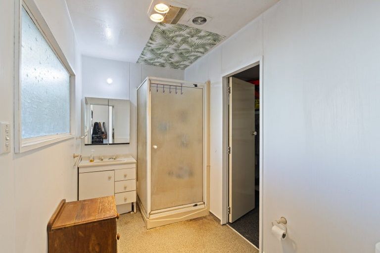 Photo of property in 30 Standish Street, Inglewood, 4330