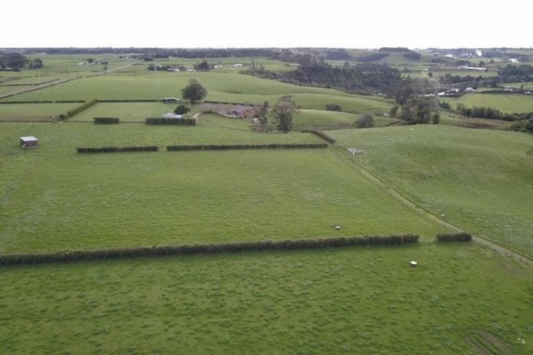 Photo of property in 21 Spargo Road, Huirangi, New Plymouth, 4373