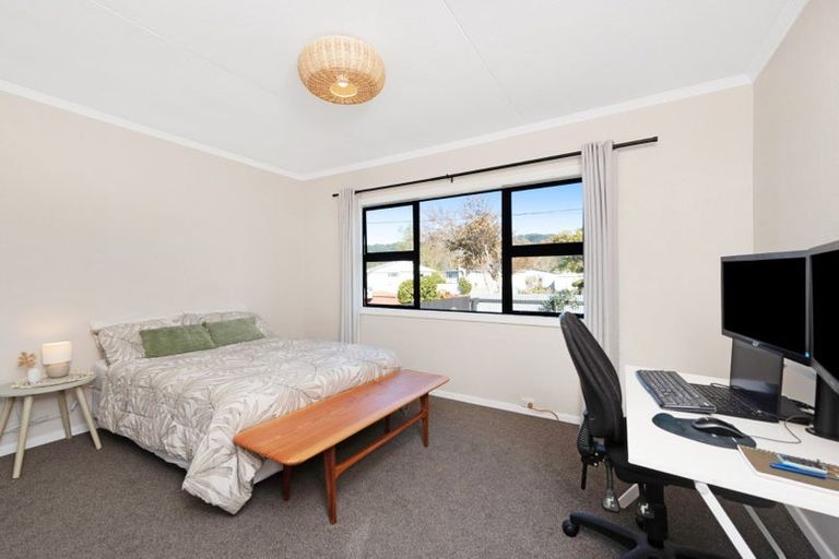 Photo of property in 13 Heath Street, Wainuiomata, Lower Hutt, 5014