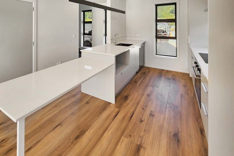 Photo of property in 1/11 Lees Grove, Wainuiomata, Lower Hutt, 5014