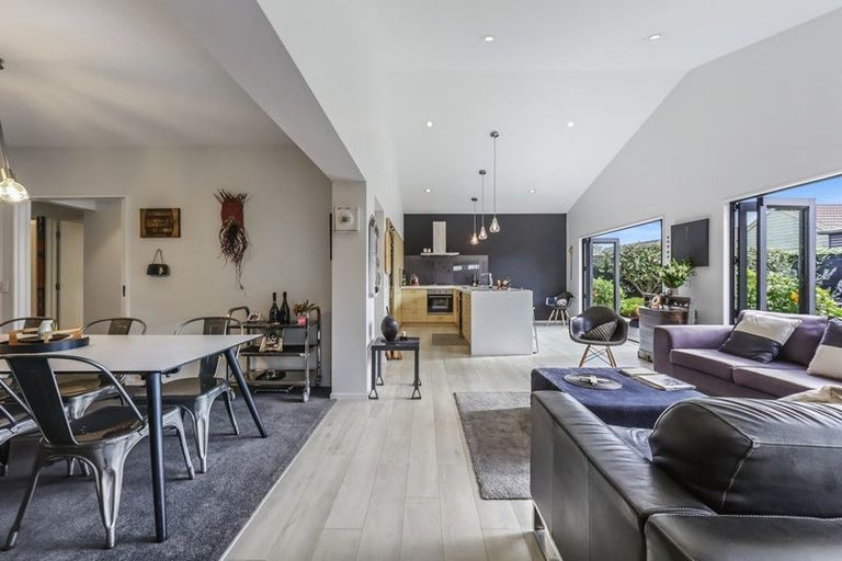 Photo of property in 83 Saint James Avenue, Papanui, Christchurch, 8053