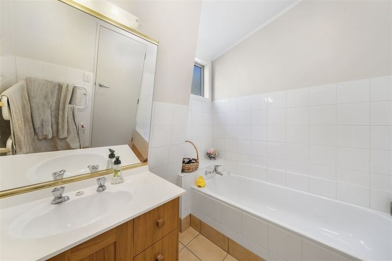 Photo of property in 140 Hill Road, Belmont, Lower Hutt, 5010