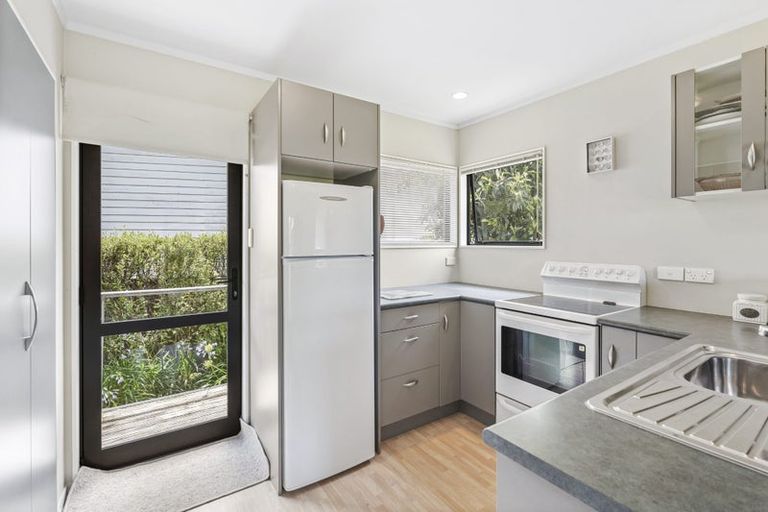 Photo of property in 13 Lincoln Place, Te Kamo, Whangarei, 0112