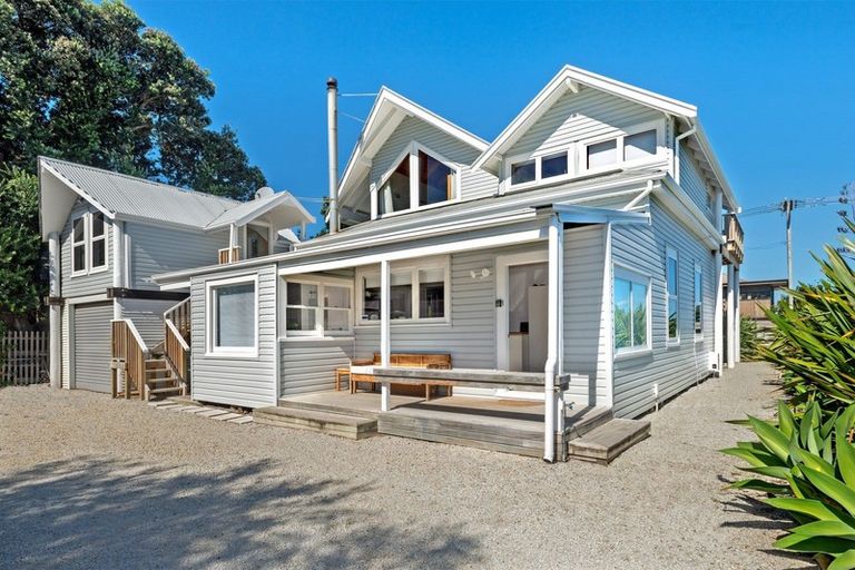 Photo of property in 35 Salisbury Road, Awapuni, Gisborne, 4010