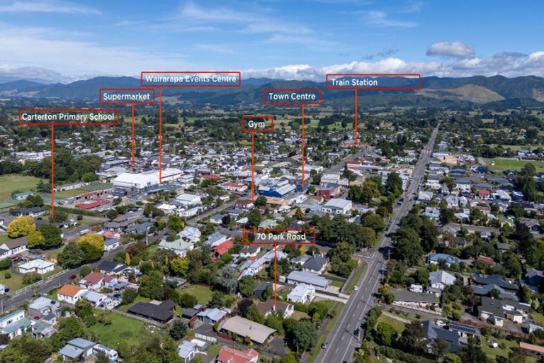 Photo of property in 70 Park Road, Carterton, 5713