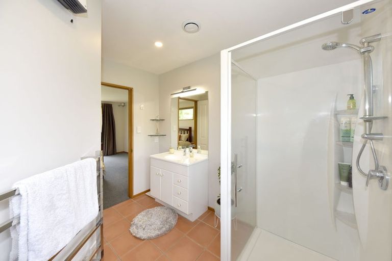 Photo of property in 25 Chesterfield Mews, Russley, Christchurch, 8042