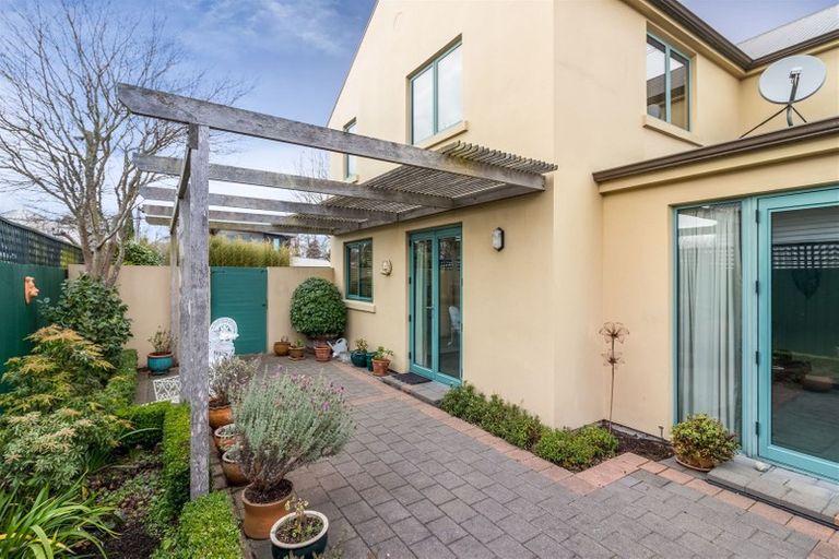 Photo of property in 1/49 Clifford Avenue, Merivale, Christchurch, 8014