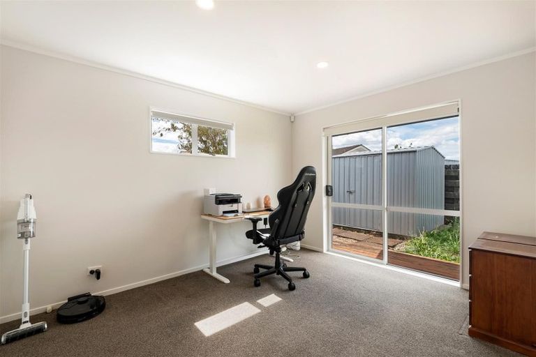 Photo of property in 6a Stella Place, Manurewa, Auckland, 2102